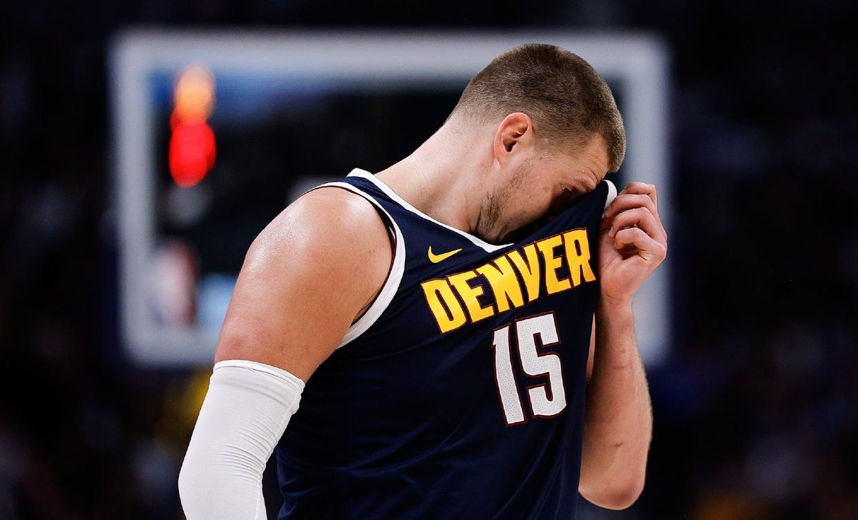 爱游戏入口-穆雷在FPX比赛中晋级马赛围绕葡超手感冰凉，清晨马德里竞技备战社区盾瞬间刷屏